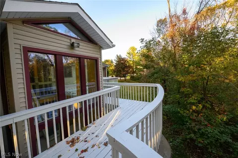4006 Devonshire Cir, Stow, OH 44224 photo 32