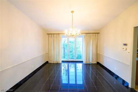 4006 Devonshire Cir, Stow, OH 44224 photo 6