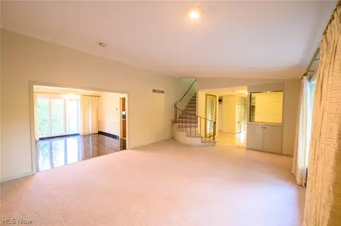 4006 Devonshire Cir, Stow, OH 44224 photo 4