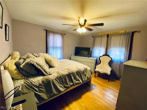 182 Como St, Struthers, OH 44471 photo 17