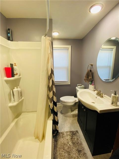 182 Como St, Struthers, OH 44471 photo 16