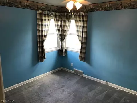 524 Grandview Ave NW, Canton, OH 44708 photo 6