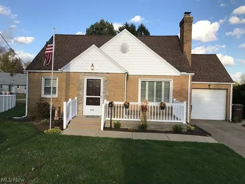 524 Grandview Ave NW, Canton, OH 44708 photo 1