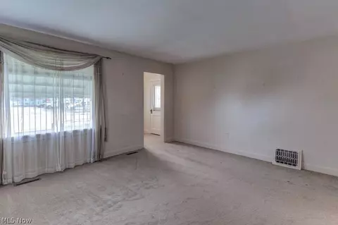 628 E Lincoln Way, Minerva, OH 44657 photo 11