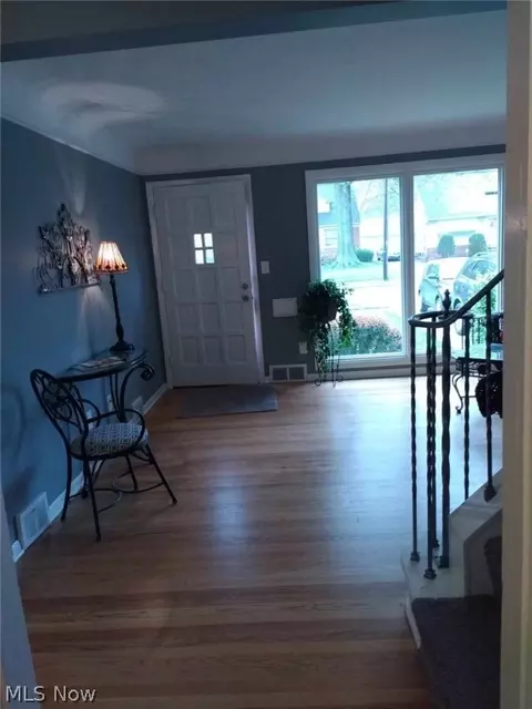 262 E 257 St, Euclid, OH 44132 photo 3