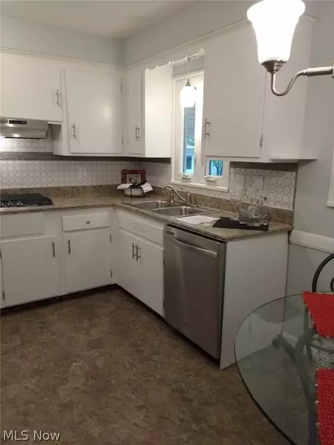 262 E 257 St, Euclid, OH 44132 photo 5