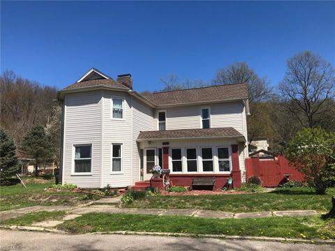 412 N 4th St, Dennison, OH 44621 photo 1