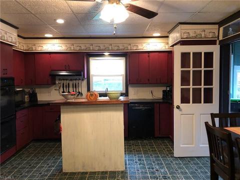 412 N 4th St, Dennison, OH 44621 photo 14