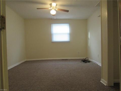 4047 Elyria Ave, Lorain, OH 44055 photo 21