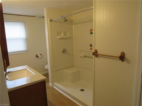 4047 Elyria Ave, Lorain, OH 44055 photo 15