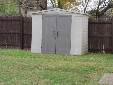 4047 Elyria Ave, Lorain, OH 44055 photo 32