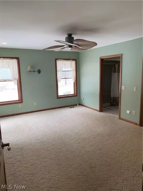 5917 Mount Everett Rd, Hubbard, OH 44425 photo 11