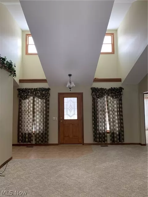 5917 Mount Everett Rd, Hubbard, OH 44425 photo 9