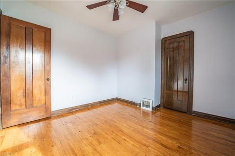 6728 State Rd, Parma, OH 44134 photo 13