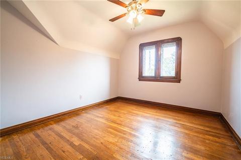 6728 State Rd, Parma, OH 44134 photo 15