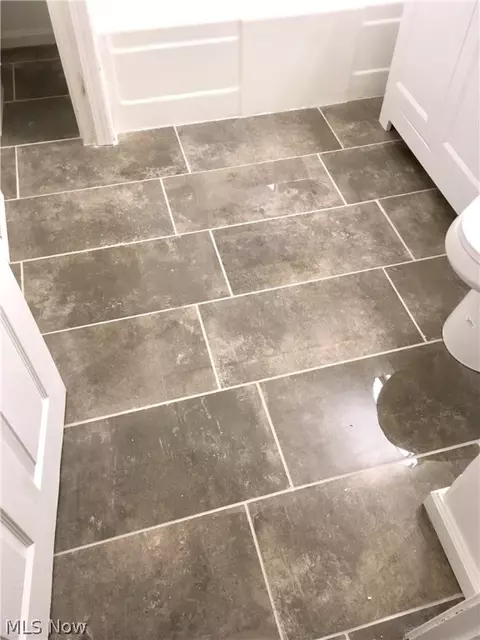 411 E 266th St, Euclid, OH 44132 photo 23