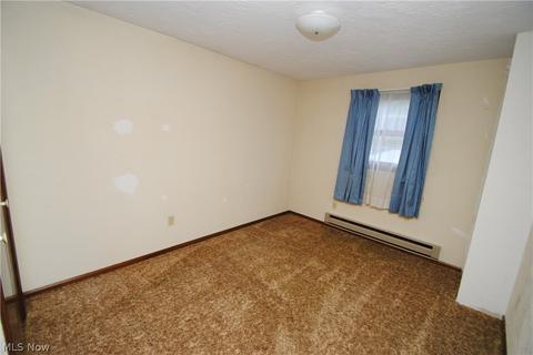 5602 Independence Dr, Lorain, OH 44053 photo 9