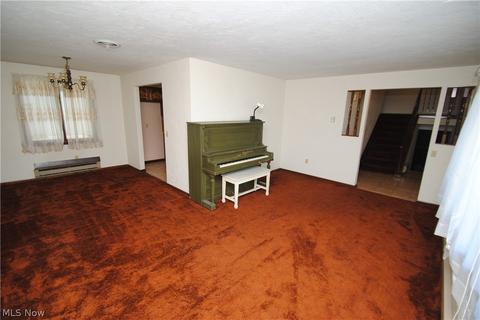 5602 Independence Dr, Lorain, OH 44053 photo 4