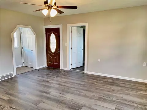 3002 Barnhill Rd, Midvale, OH 44653 photo 6