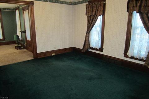 415 E Walnut St, Ashland, OH 44805 photo 12