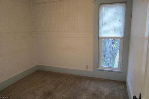 415 E Walnut St, Ashland, OH 44805 photo 24
