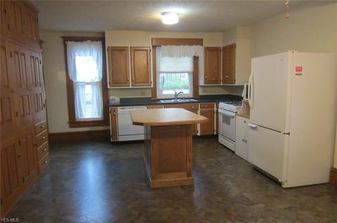 415 E Walnut St, Ashland, OH 44805 photo 6