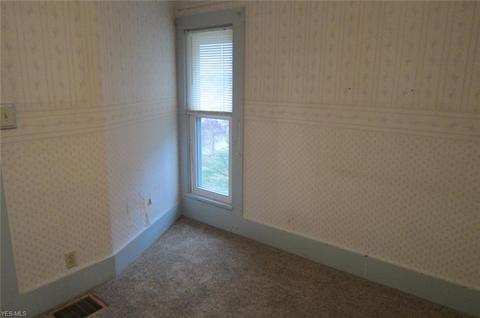 415 E Walnut St, Ashland, OH 44805 photo 25