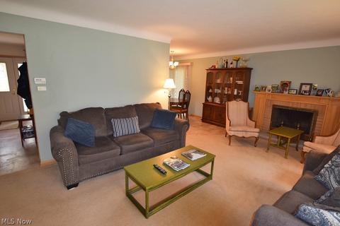 5118 Brookside Rd, Independence, OH 44131 photo 3