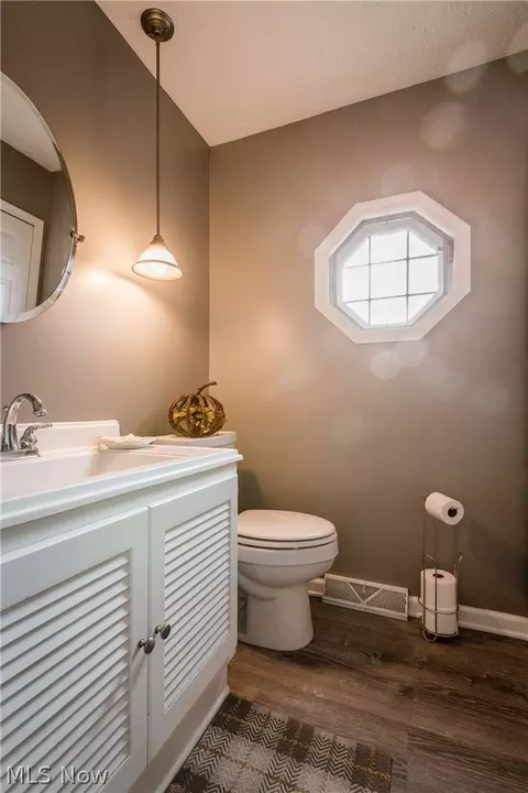 4823 E Boulevard Blvd NW, Canton, OH 44718 photo 14