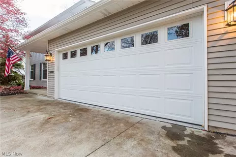 4823 E Boulevard Blvd NW, Canton, OH 44718 photo 4