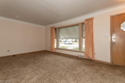 3757 E 365th St, Willoughby, OH 44094 photo 9
