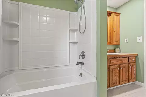 6039 Harrison St, Mentor, OH 44060 photo 21