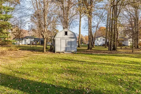 6039 Harrison St, Mentor, OH 44060 photo 31