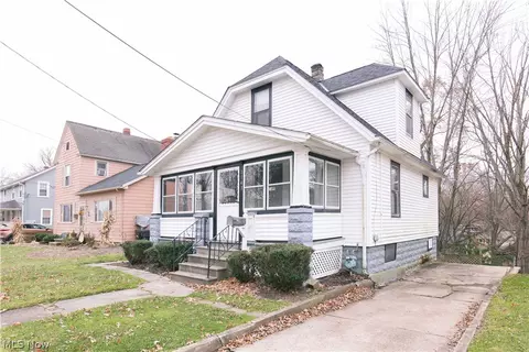 1143 E River St, Elyria, OH 44035 photo 3