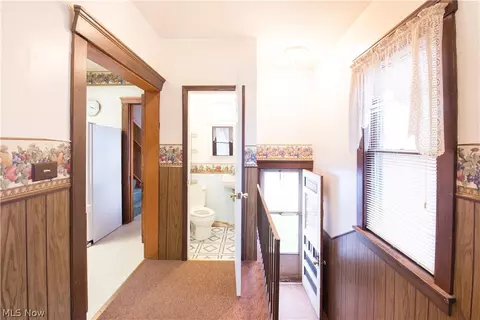 1143 E River St, Elyria, OH 44035 photo 12