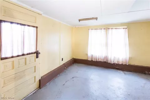 1143 E River St, Elyria, OH 44035 photo 27