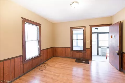 1143 E River St, Elyria, OH 44035 photo 8