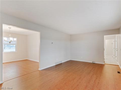 7965 Beach Rd, Wadsworth, OH 44281 photo 6