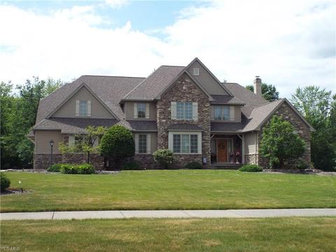 38055 Mcdowell Dr, Solon, OH 44139 photo 1