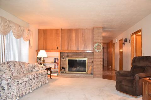 1309 Westminister Ave, Ashtabula, OH 44004 photo 2