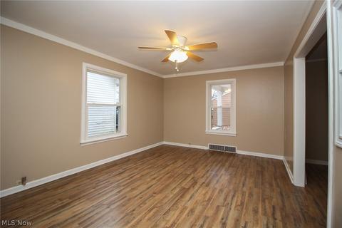 63 Grandview Ave, Struthers, OH 44471 photo 7