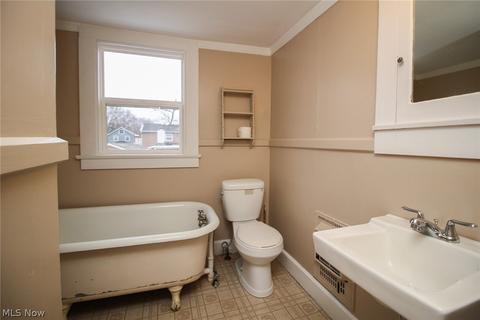 63 Grandview Ave, Struthers, OH 44471 photo 11