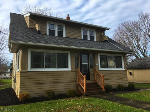 1323 Ohio Ave, Ashtabula, OH 44004 photo 1