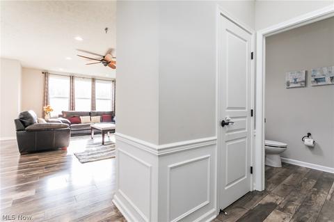 8590 Baker Ave, Mentor, OH 44060 photo 5