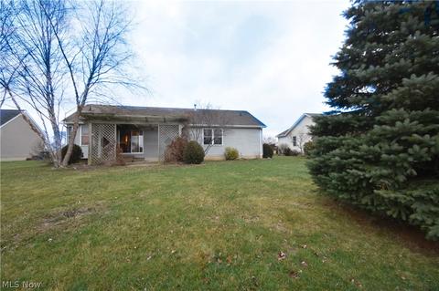 751 Timber Wolf Ln, Lagrange, OH 44050 photo 2