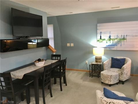 40 Richland Ave, Huron, OH 44839 photo 5