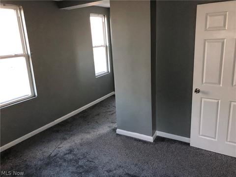 2153 E 30th St, Lorain, OH 44055 photo 17