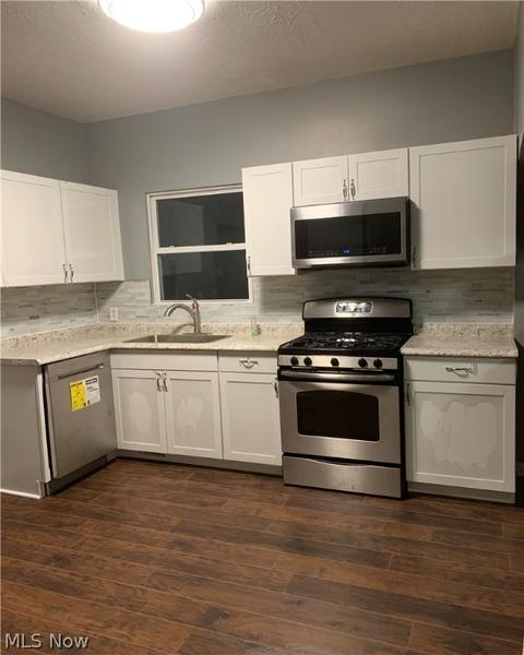 2153 E 30th St, Lorain, OH 44055 photo 8