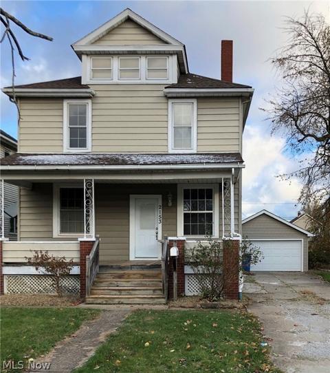 2153 E 30th St, Lorain, OH 44055 photo 1