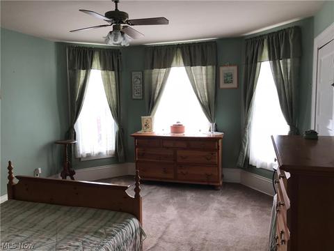 123 Walnut St, Barnesville, OH 43713 photo 18